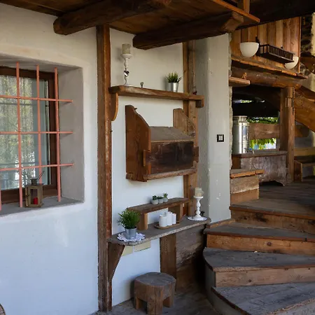 Apartment D'aoste - Maison Du Aosta