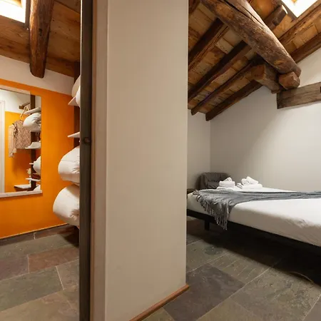 Apartment D'aoste - Maison Du Aosta